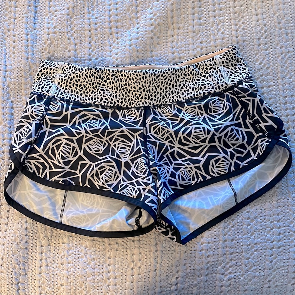 Lululemon Speed Up 2.5”